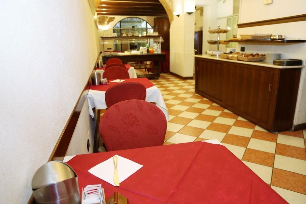曼托瓦 安蒂科旅馆酒店 外观 照片
